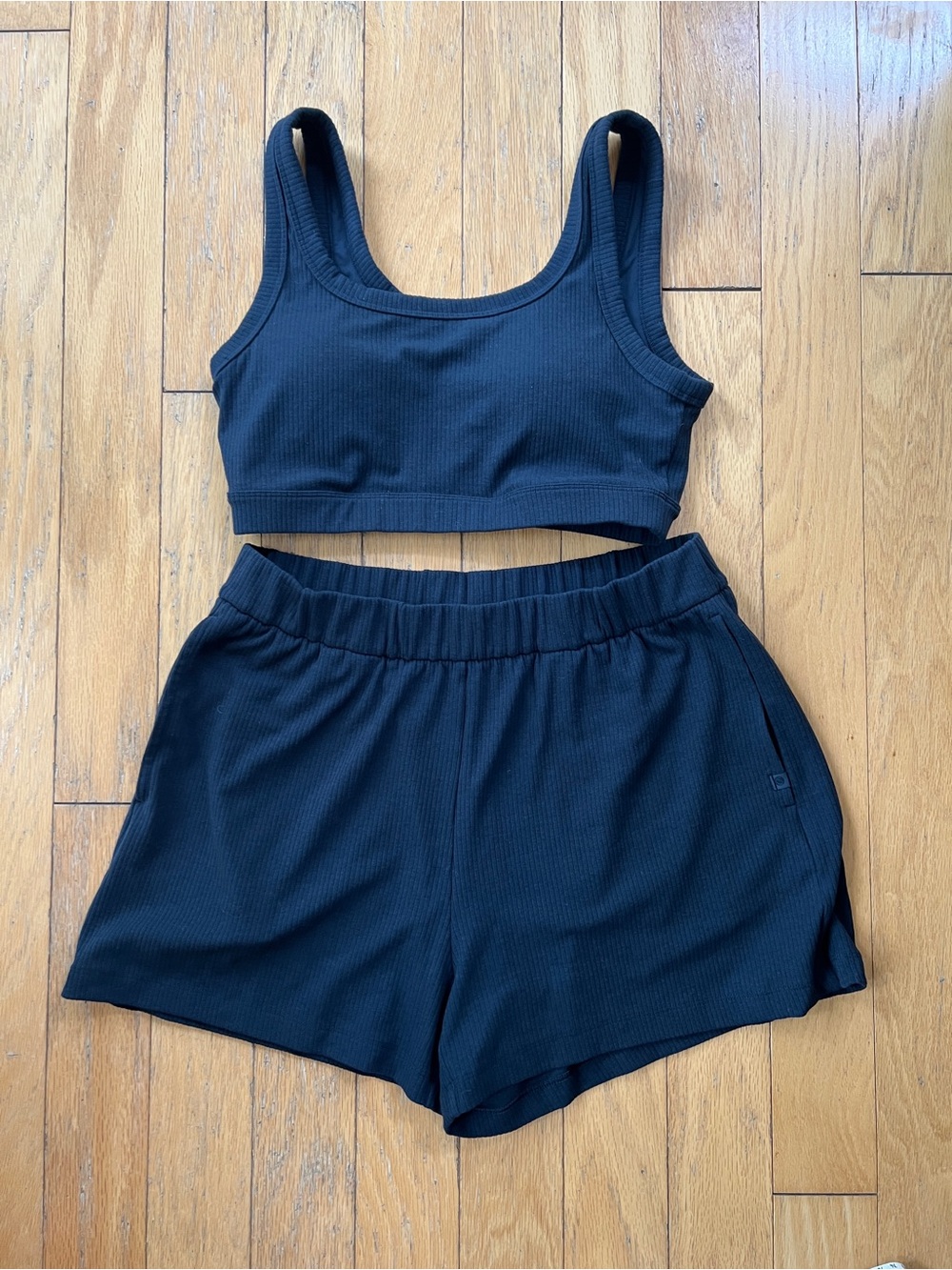 NWT CRZ YOGA Navy Ribbed Sports Bra and Shorts Set